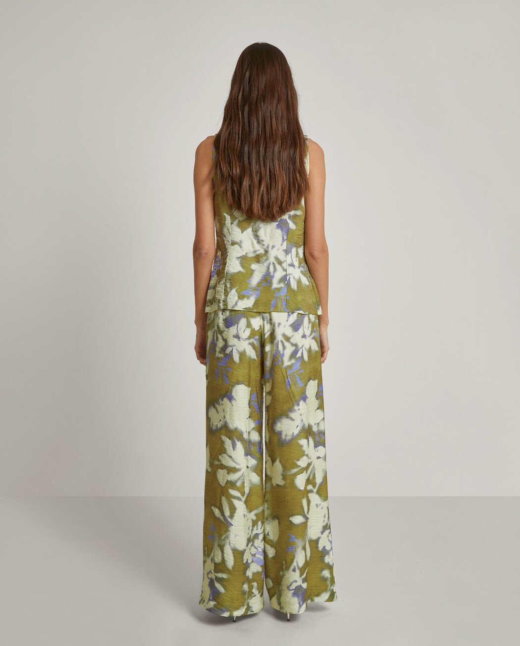 TOP ESTAMPADO ESCOTE V