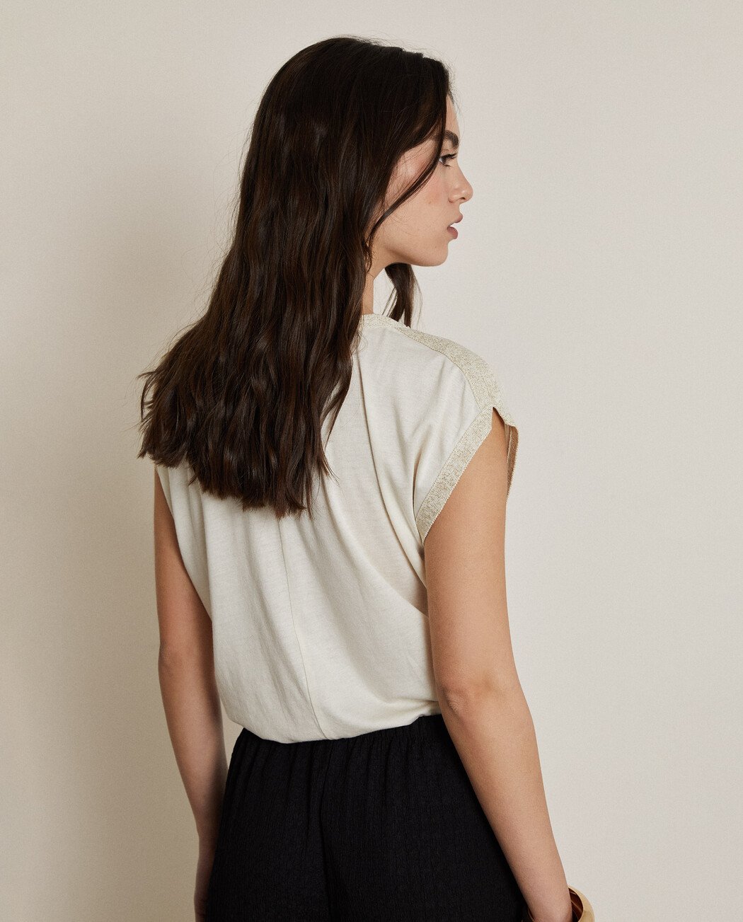 CAMISETA BORDADO LUREX