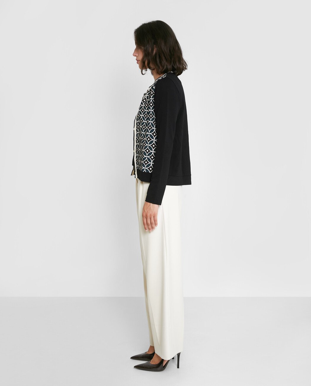 CHAQUETA ESTAMPADA