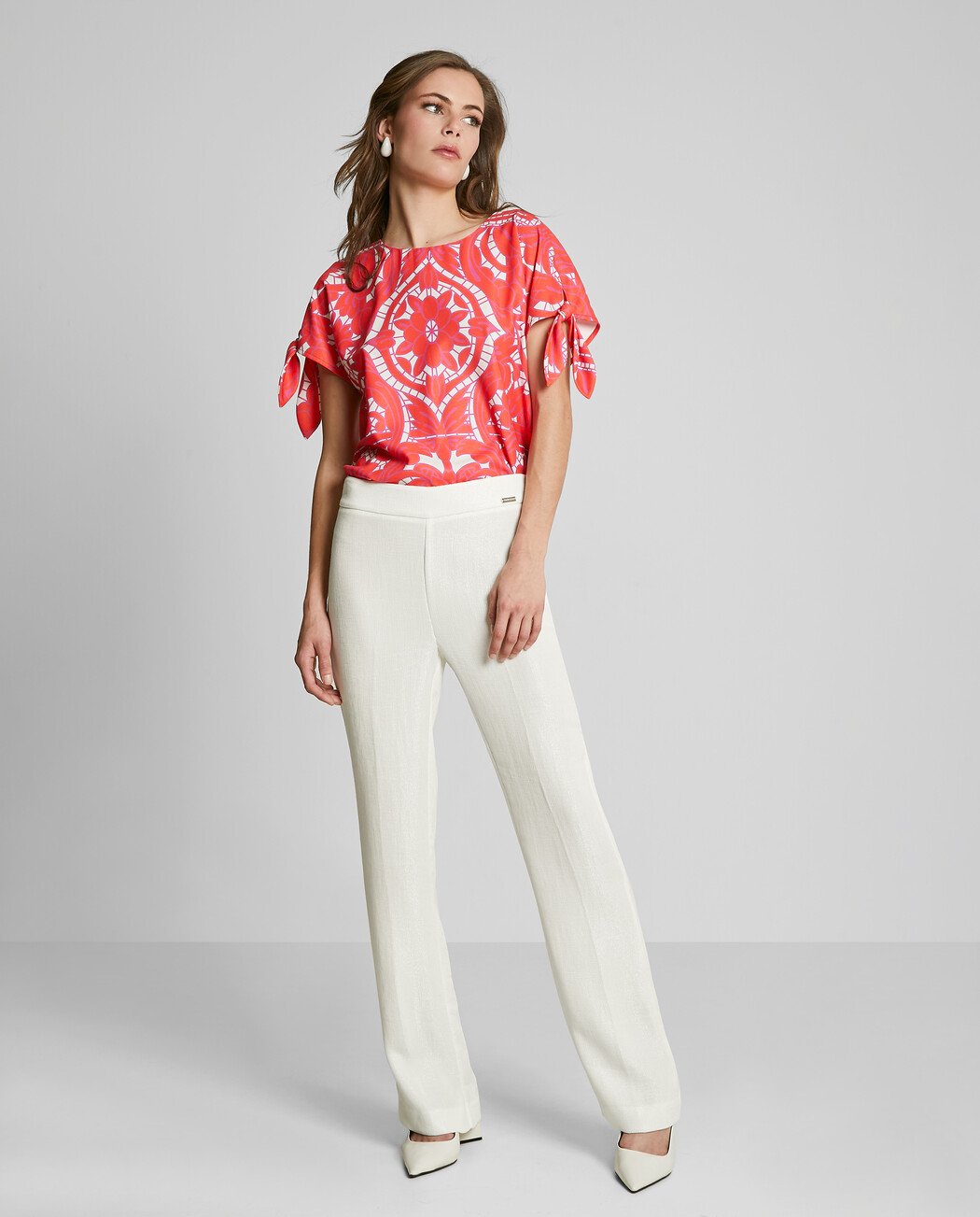 PANTALÓN CON ESTRUCTURA