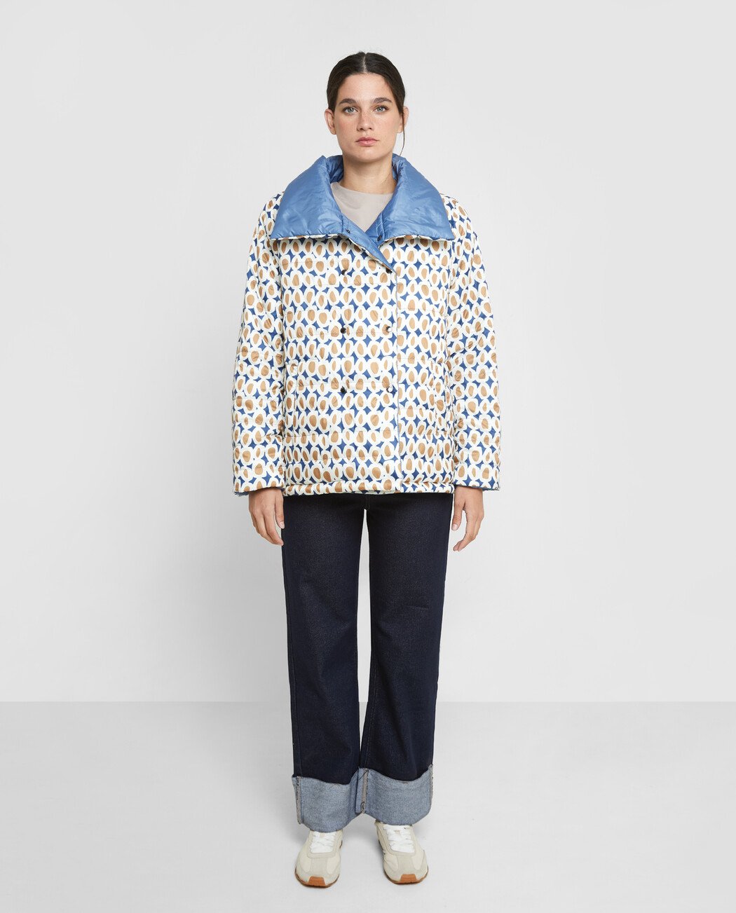 ABRIGO ACOLCHADO REVERSIBLE