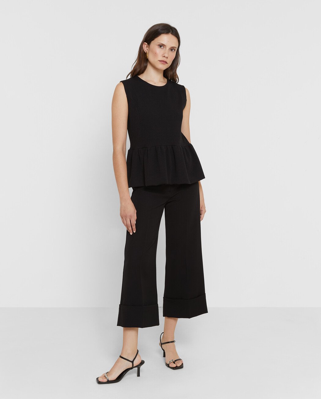 BLUSA NEGRA PEPLUM