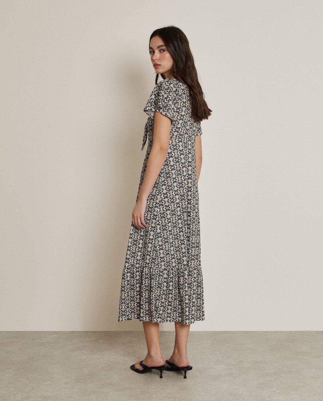 VESTIDO PICO LAZO