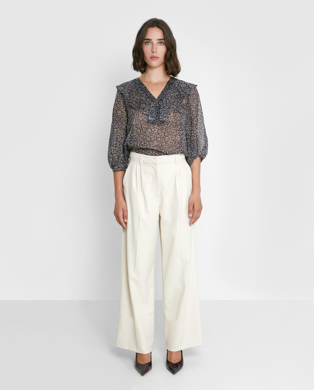 CAMISA CUELLO VOLANTE