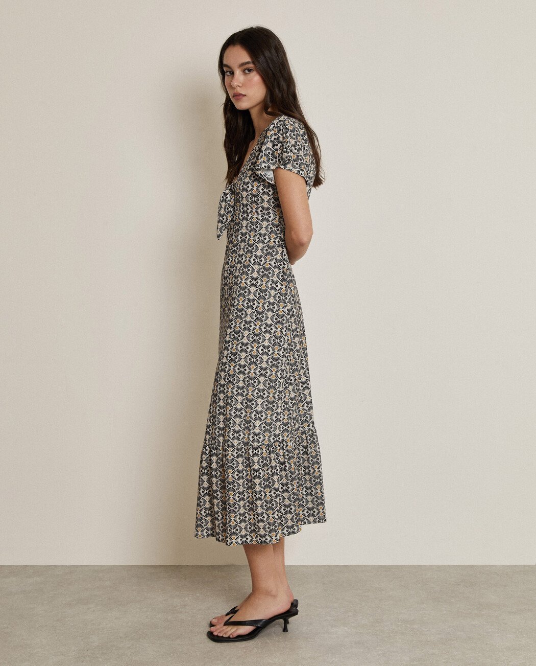 VESTIDO PICO LAZO
