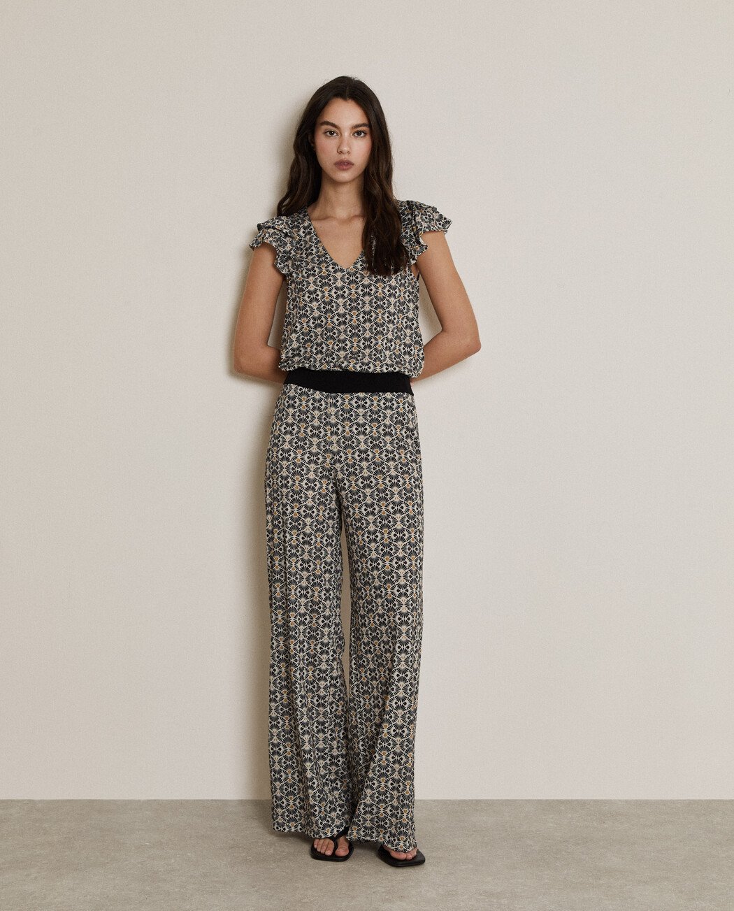 PANTALÓN ESTAMPADO ELÁSTICO