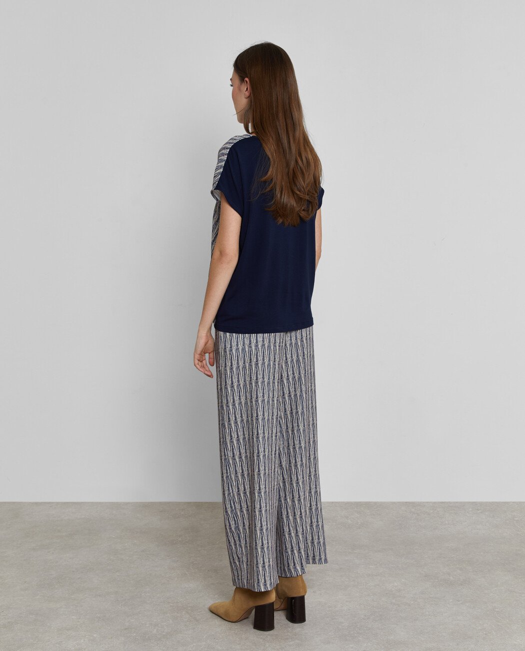 PANTALÓN FLUIDO ESTAMPADO