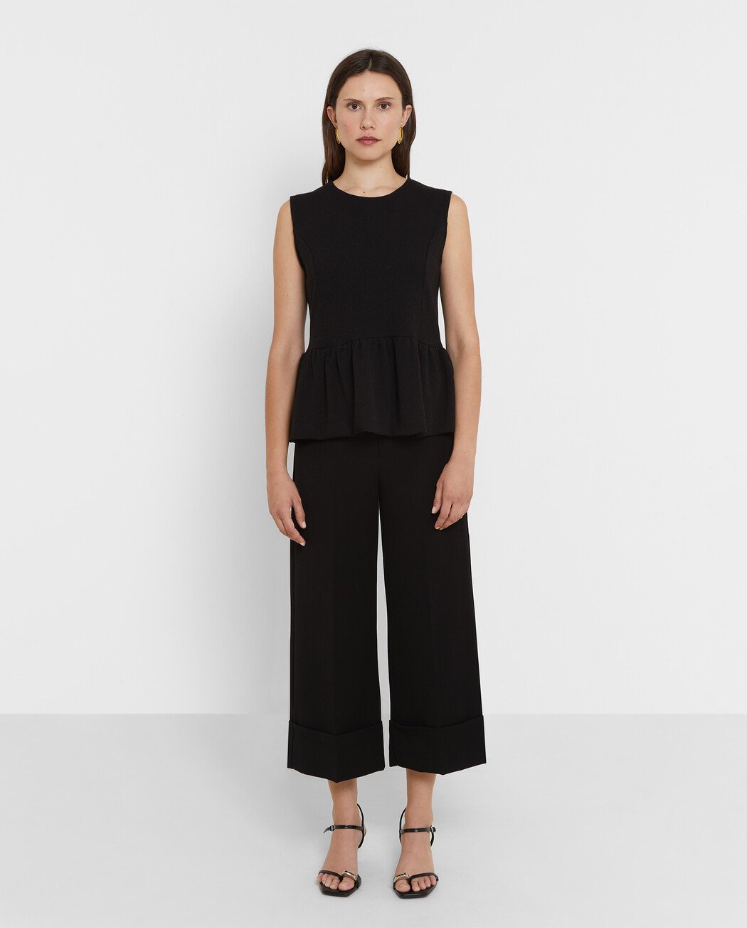 BLUSA NEGRA PEPLUM