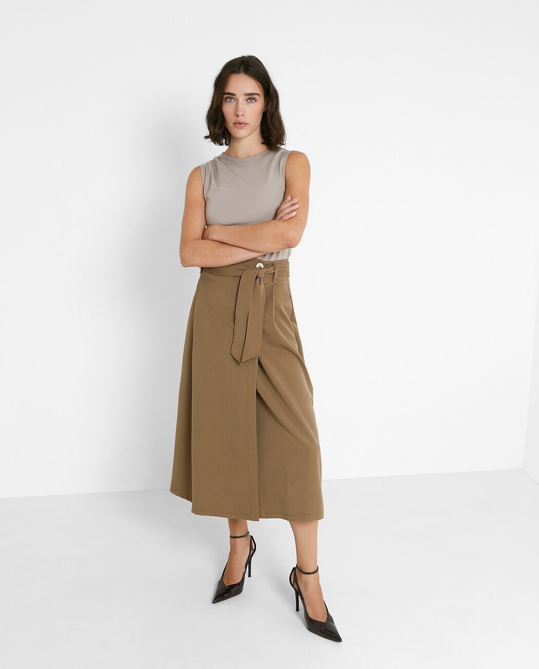 FALDA MIDI CINTURÓN