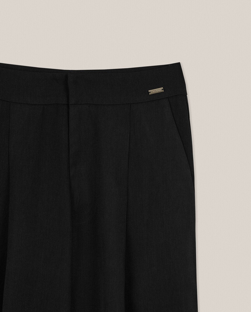 PANTALÓN PINZAS