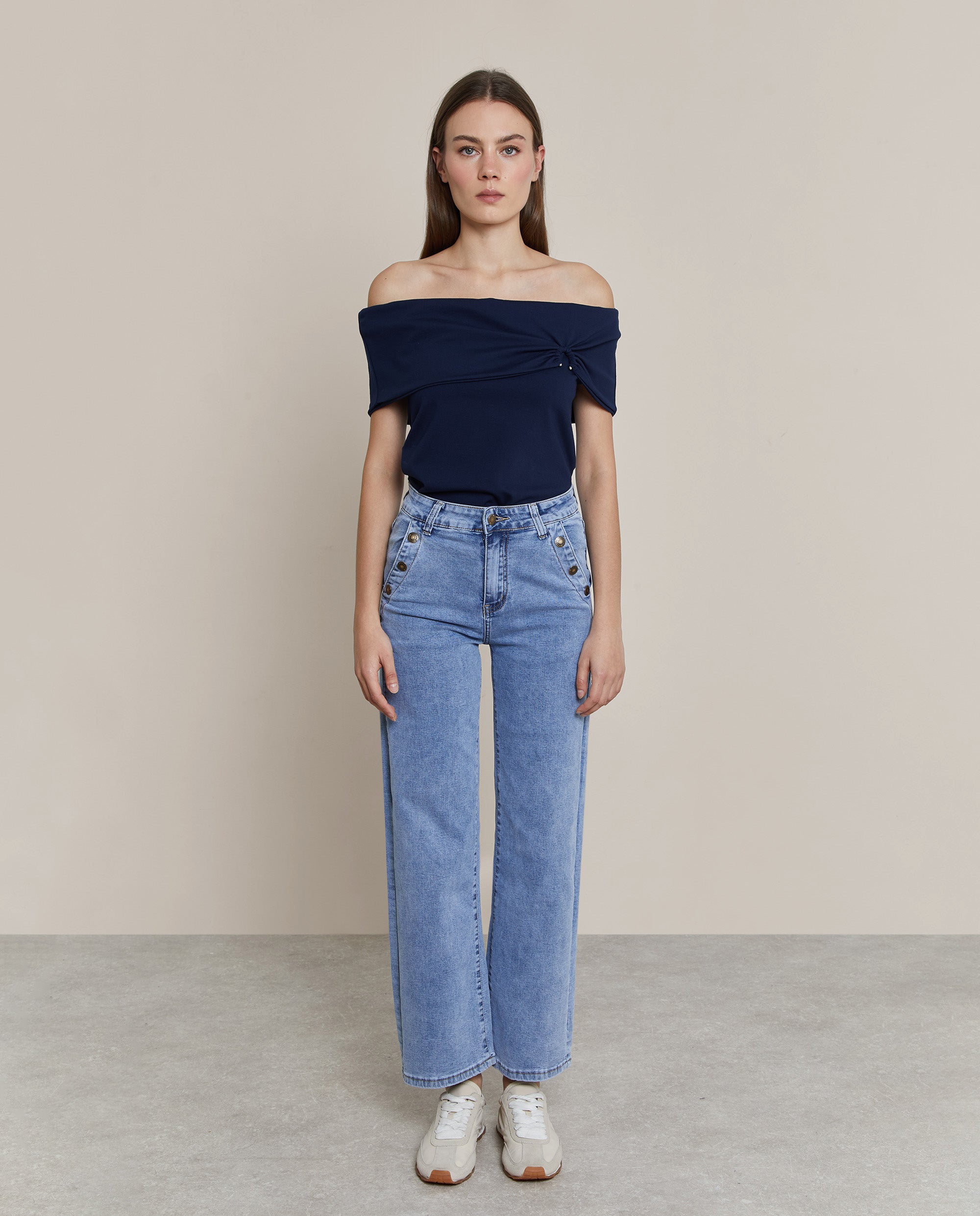 PANTALÓN VAQUERO BOTONES