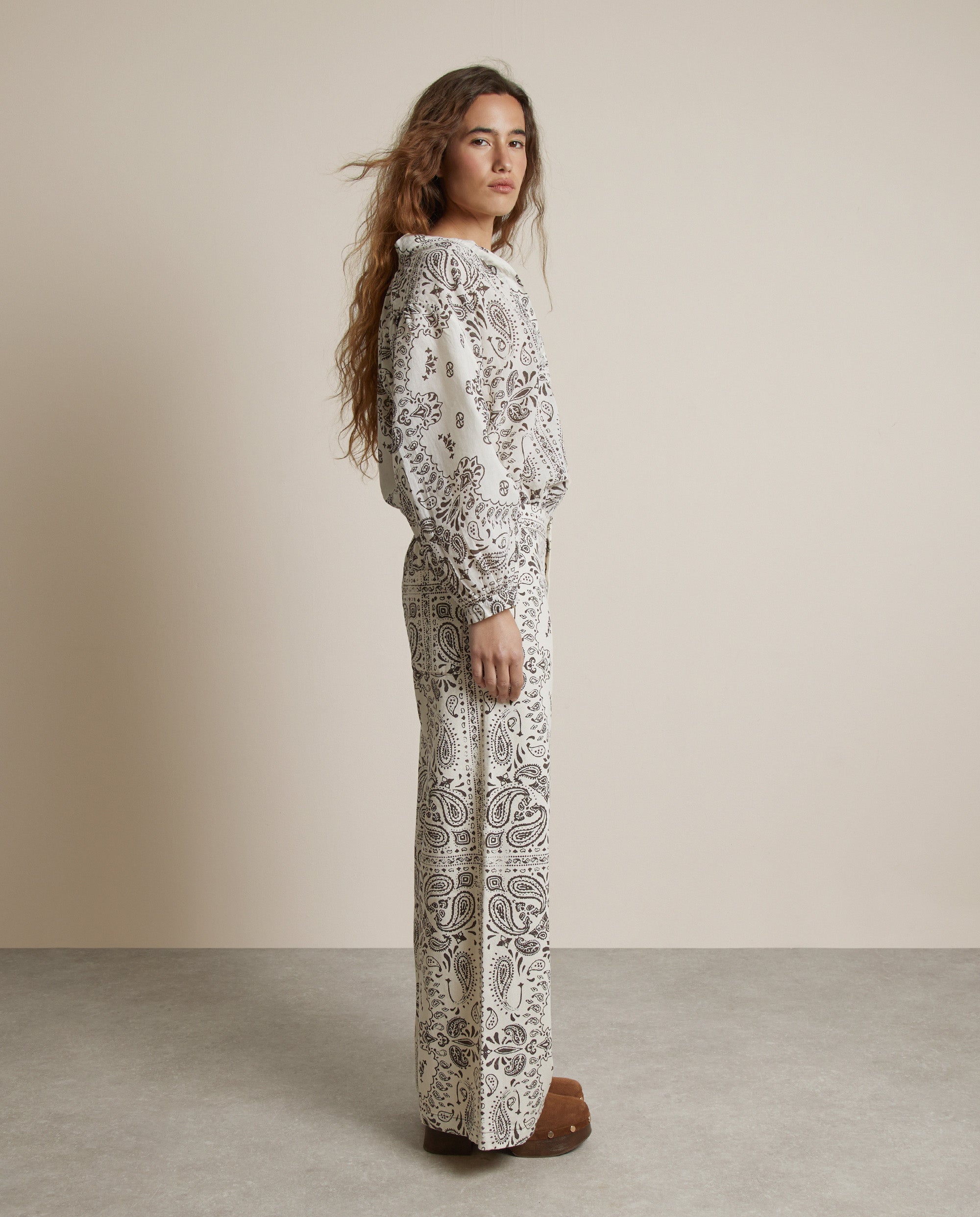 PANTALÓN ESTAMPADO