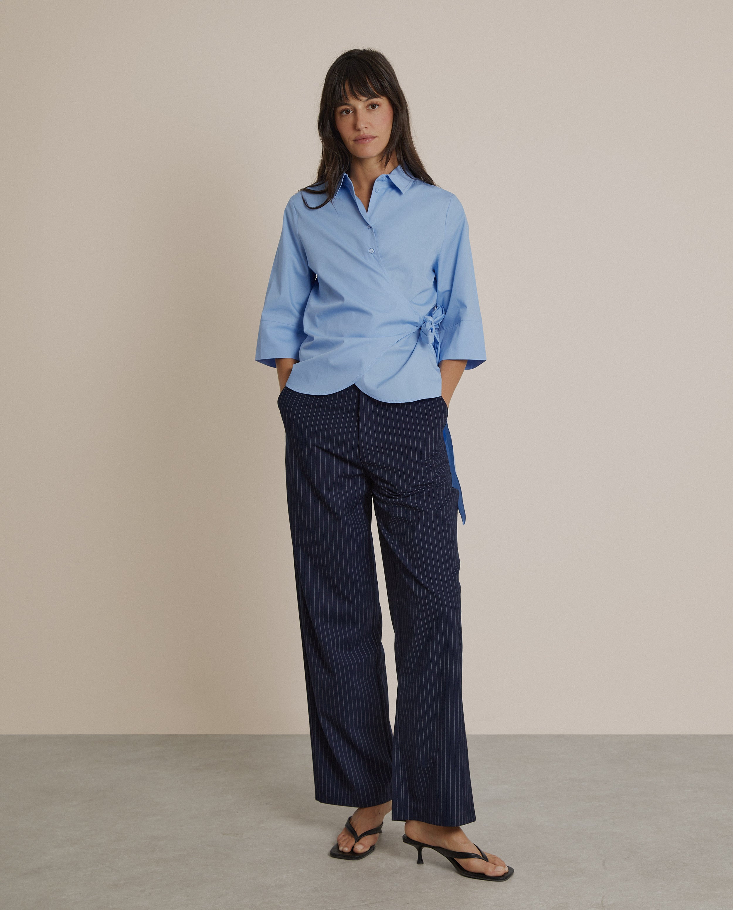 BLUSA CIERRE LATERAL