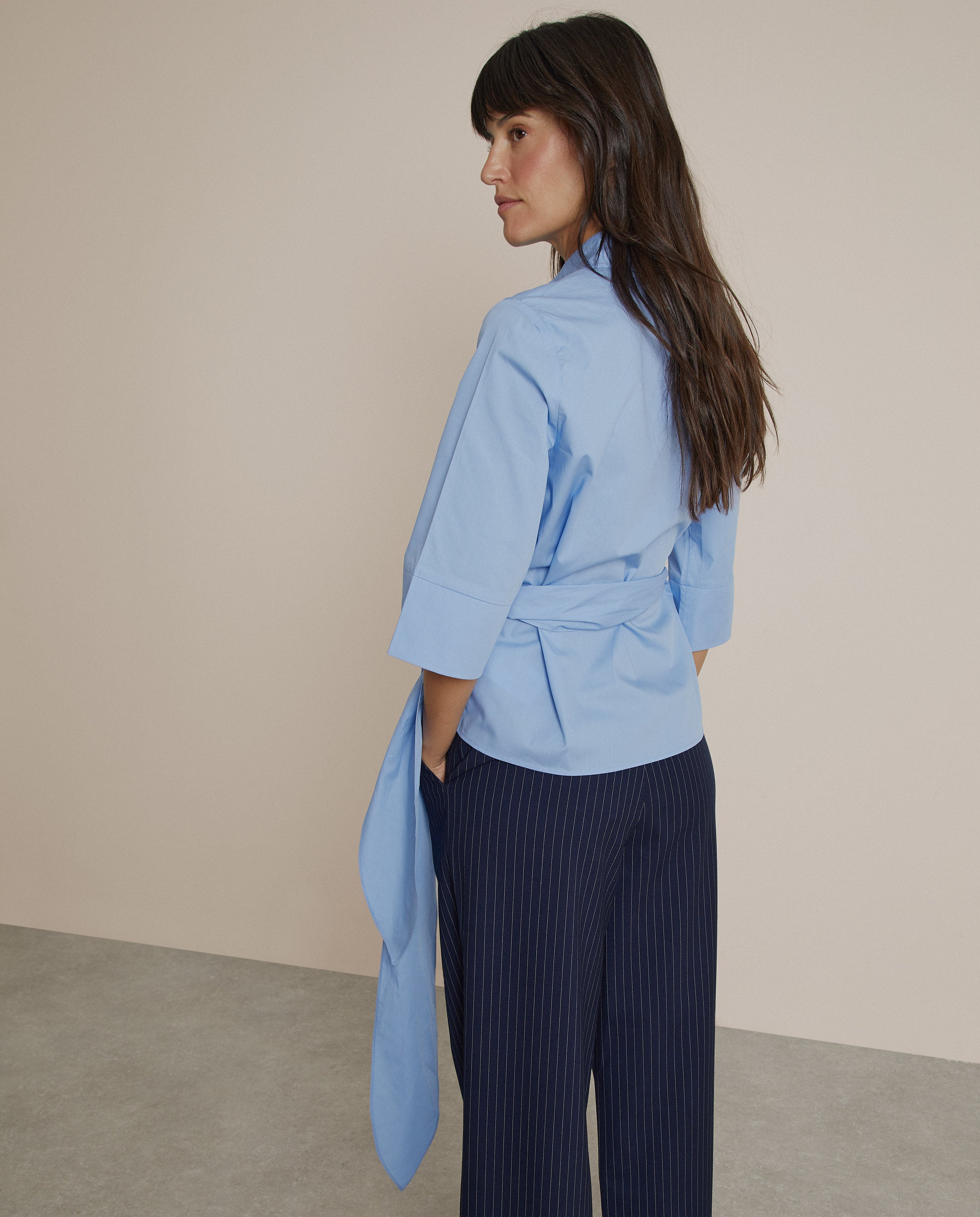 BLUSA CIERRE LATERAL