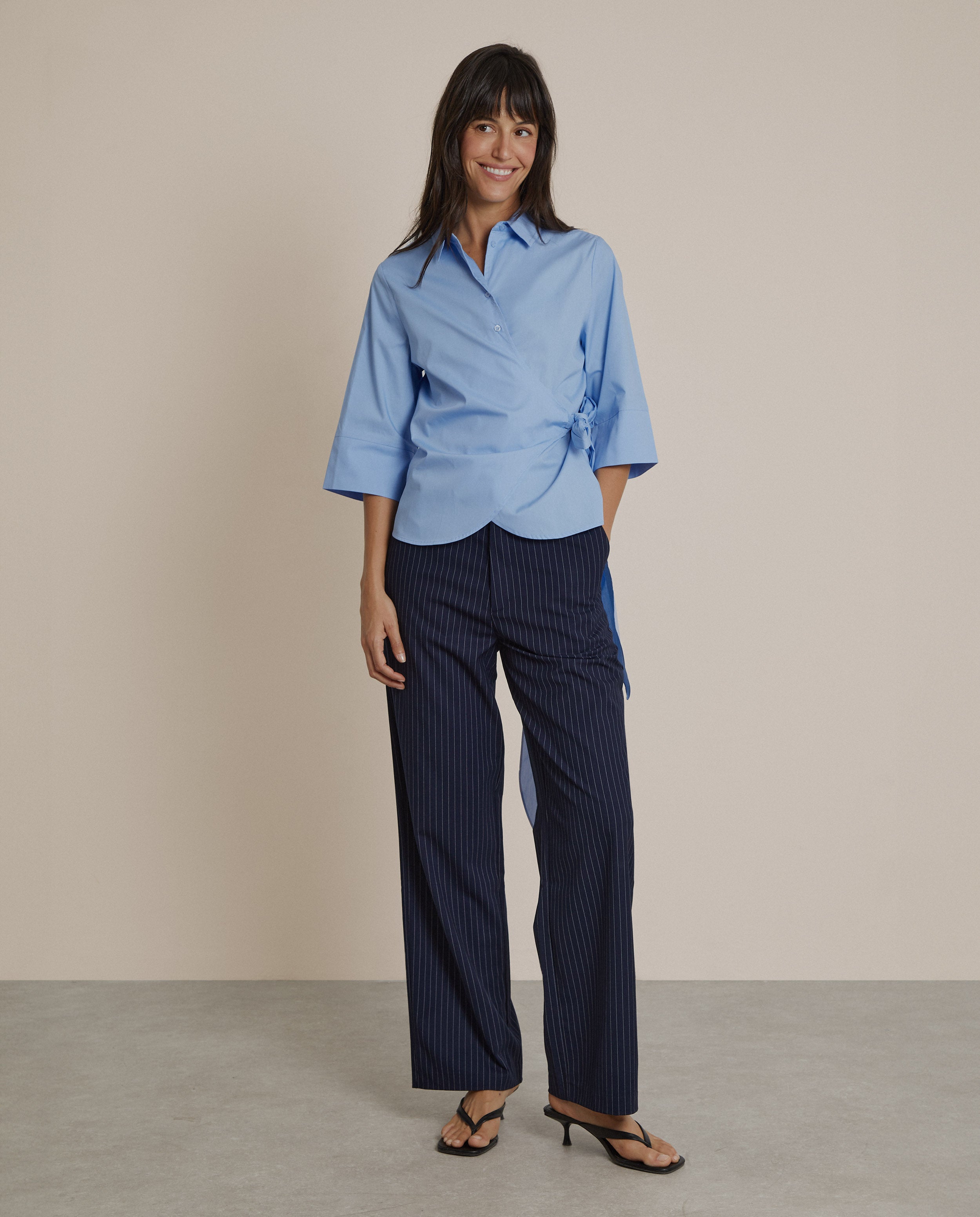 BLUSA CIERRE LATERAL