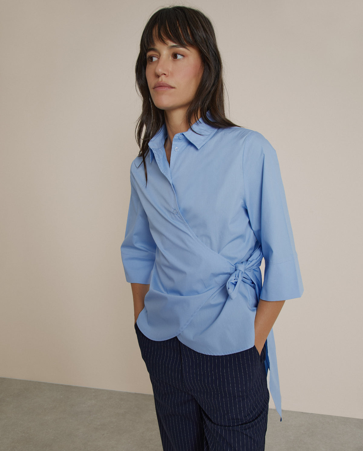 BLUSA CIERRE LATERAL