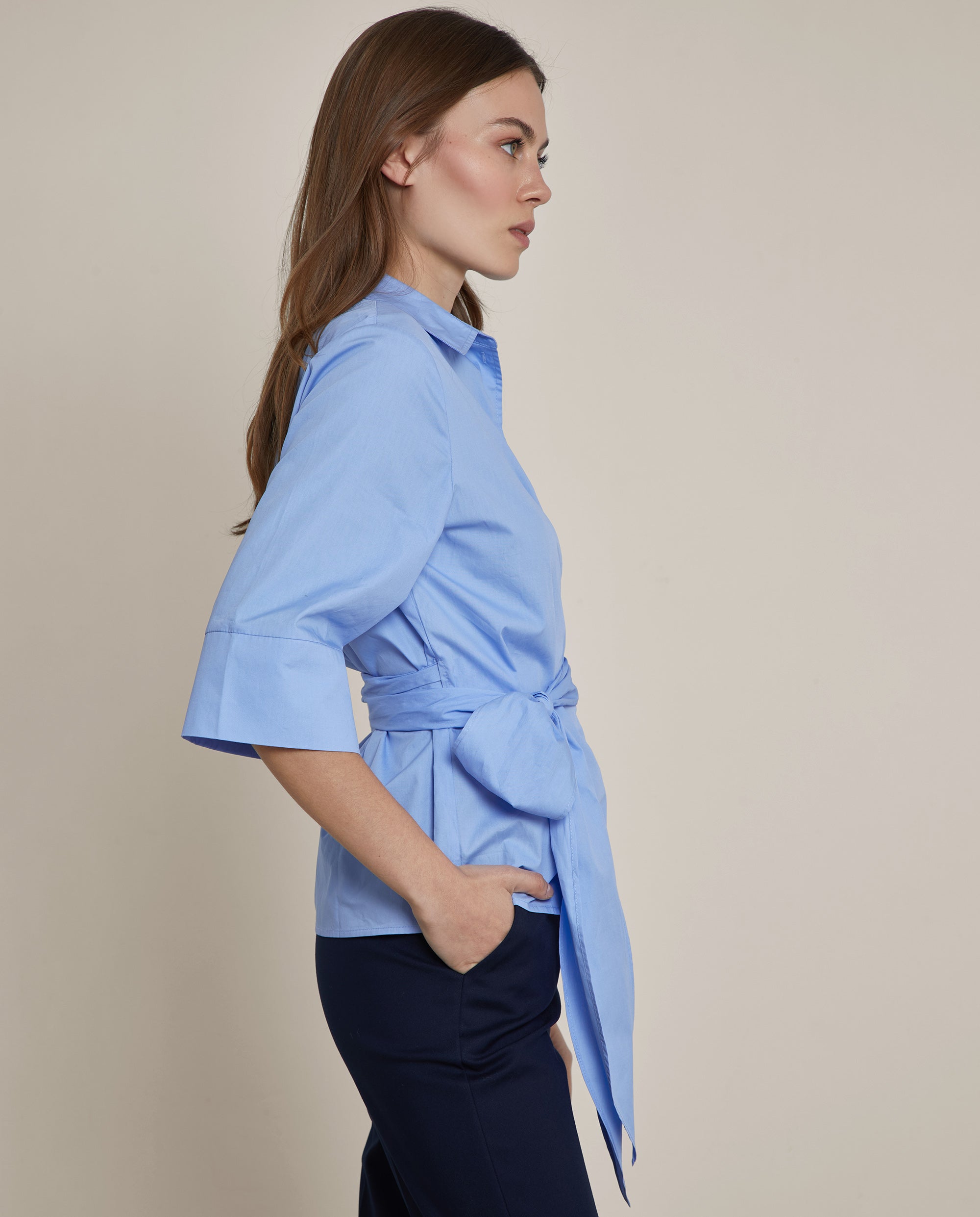 BLUSA CIERRE LATERAL