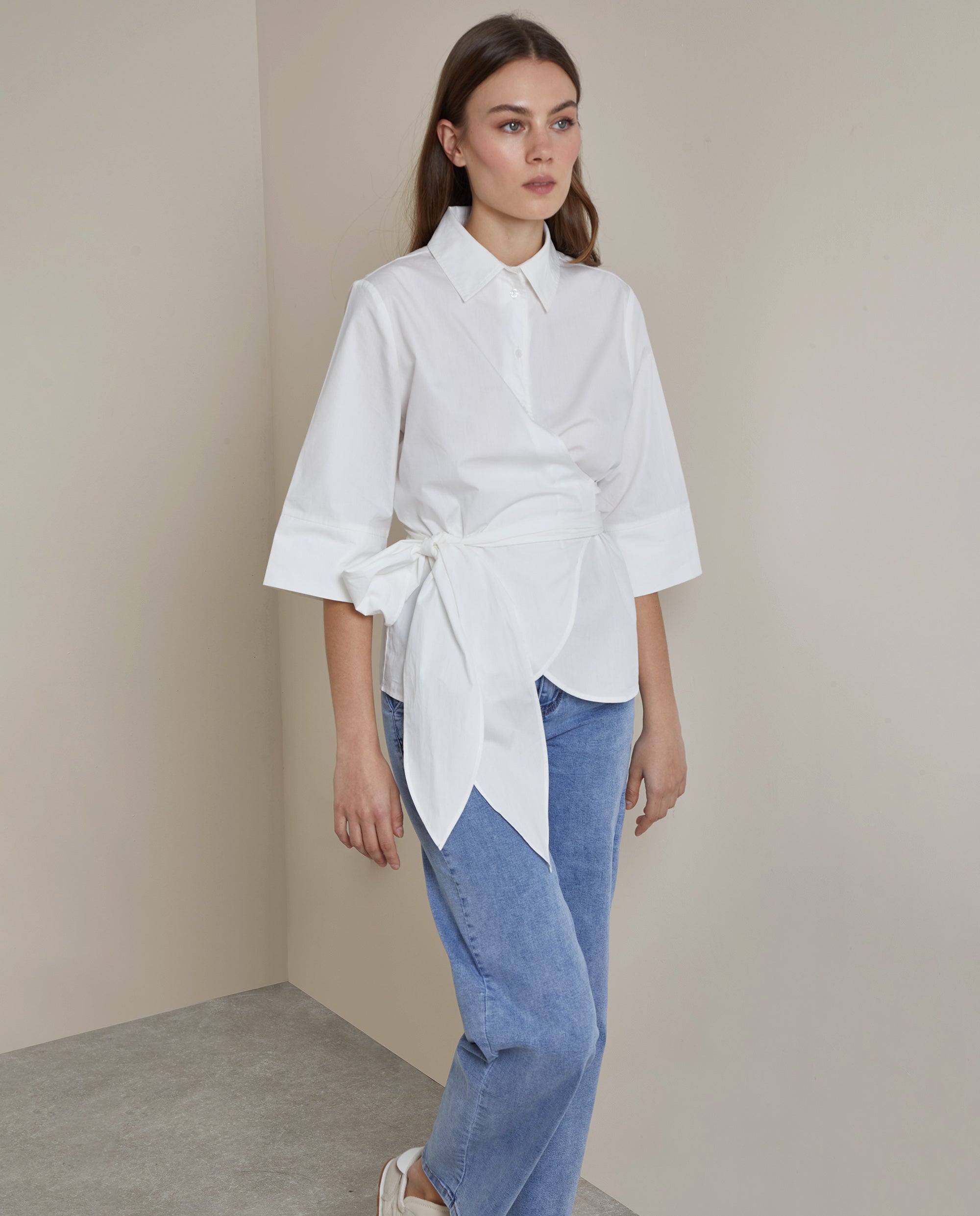 BLUSA CIERRE LATERAL