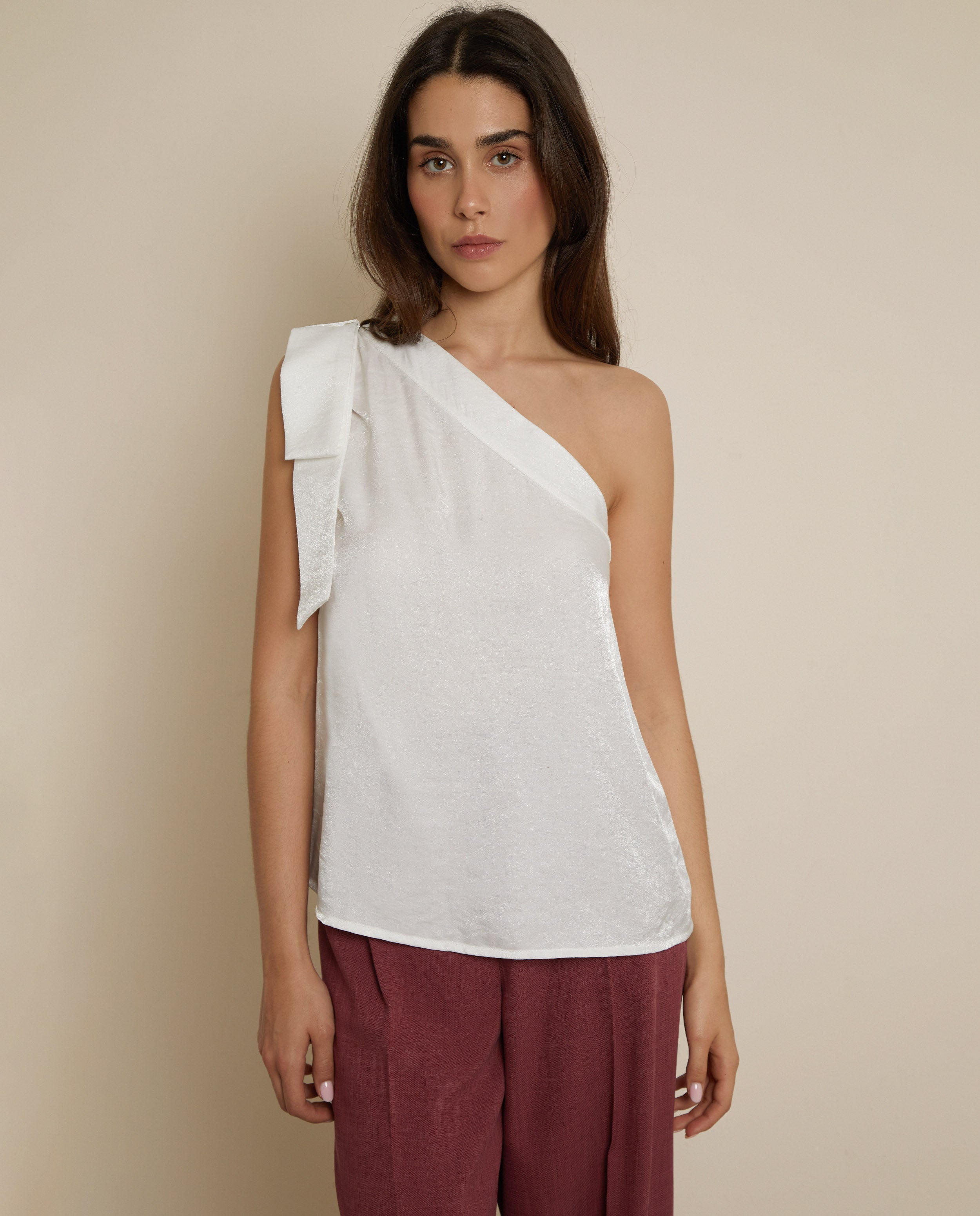 BLUSA ASIMÉTRICA