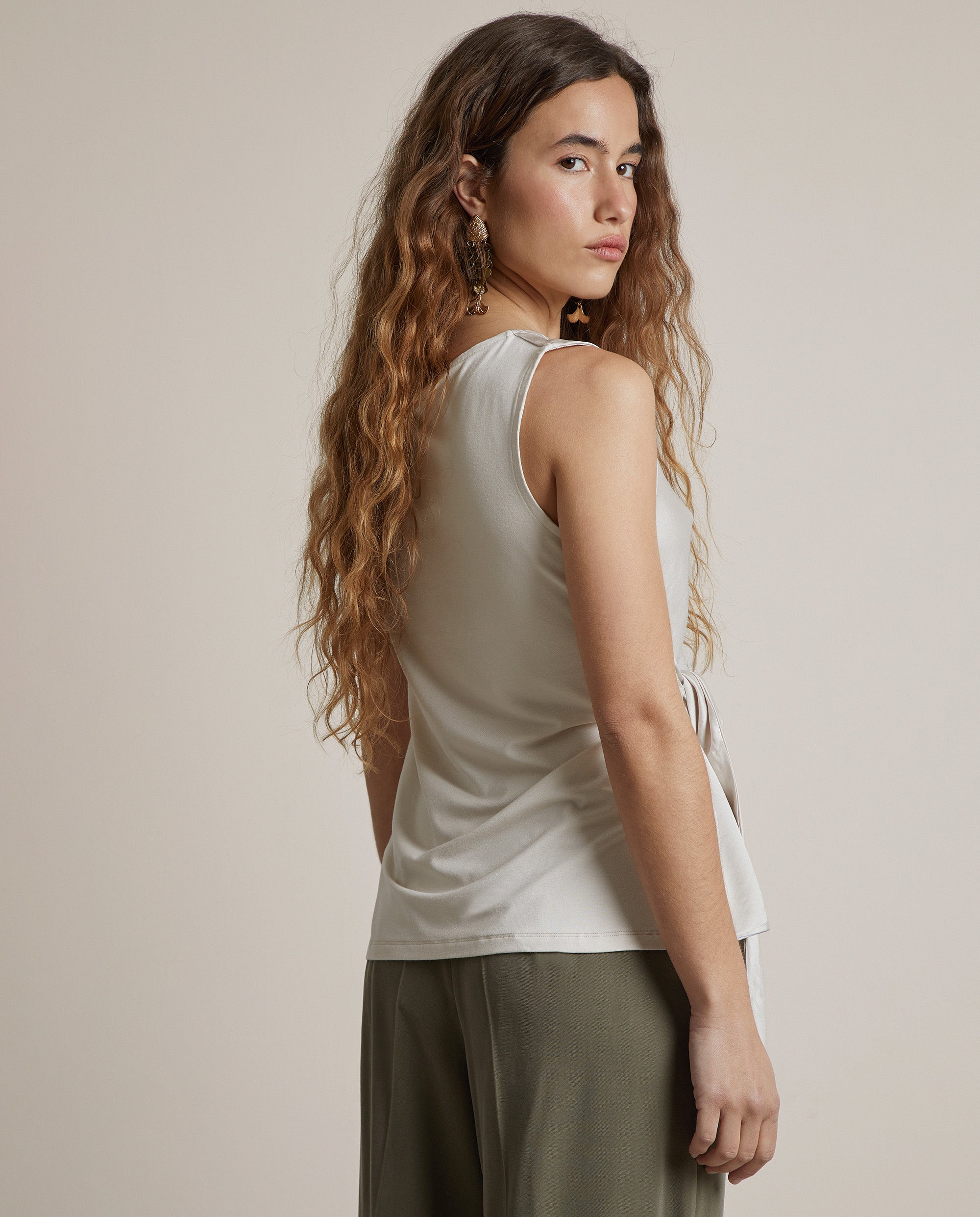 CAMISETA NUDO