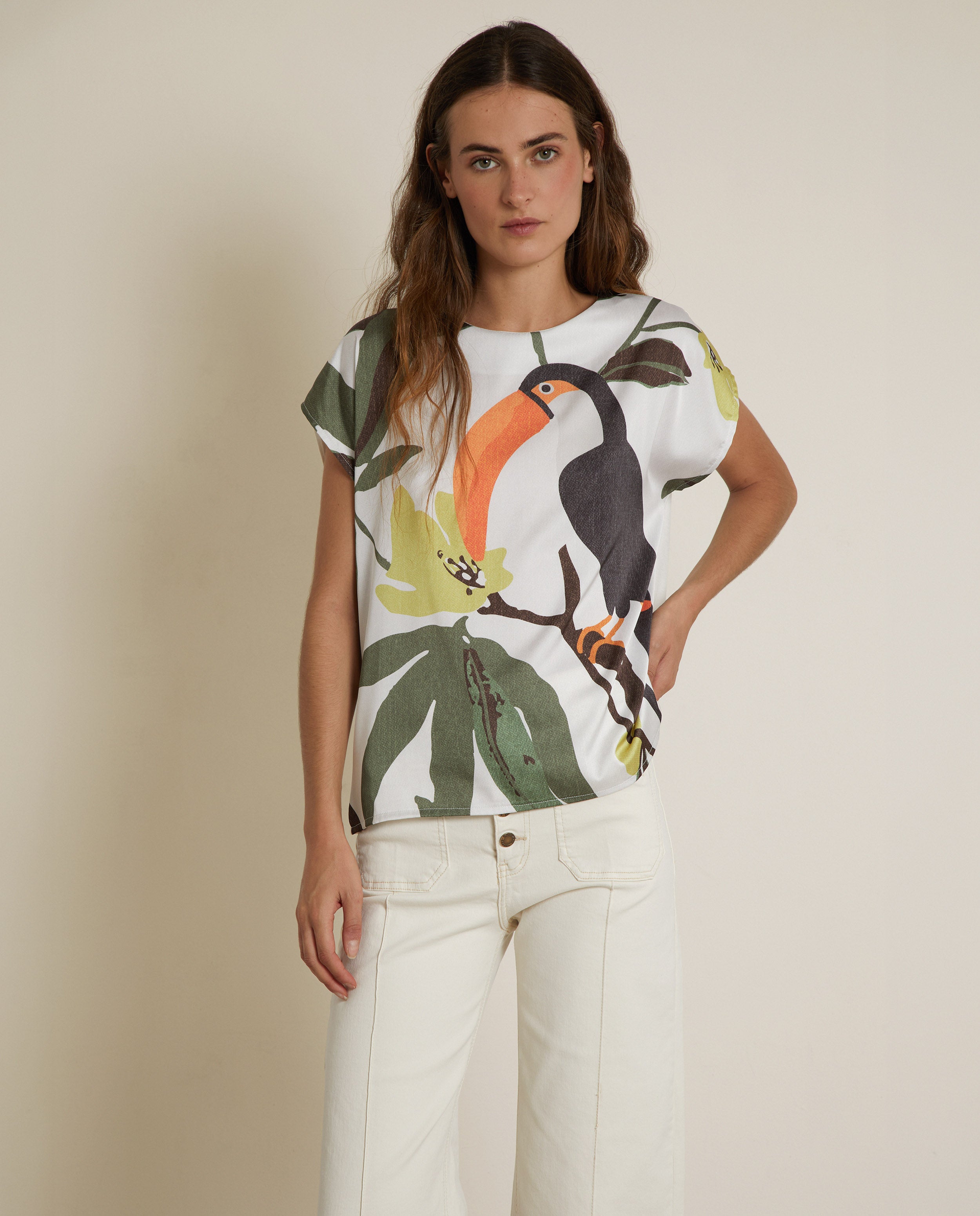 CAMISETA ESTAMPADO TUCÁN