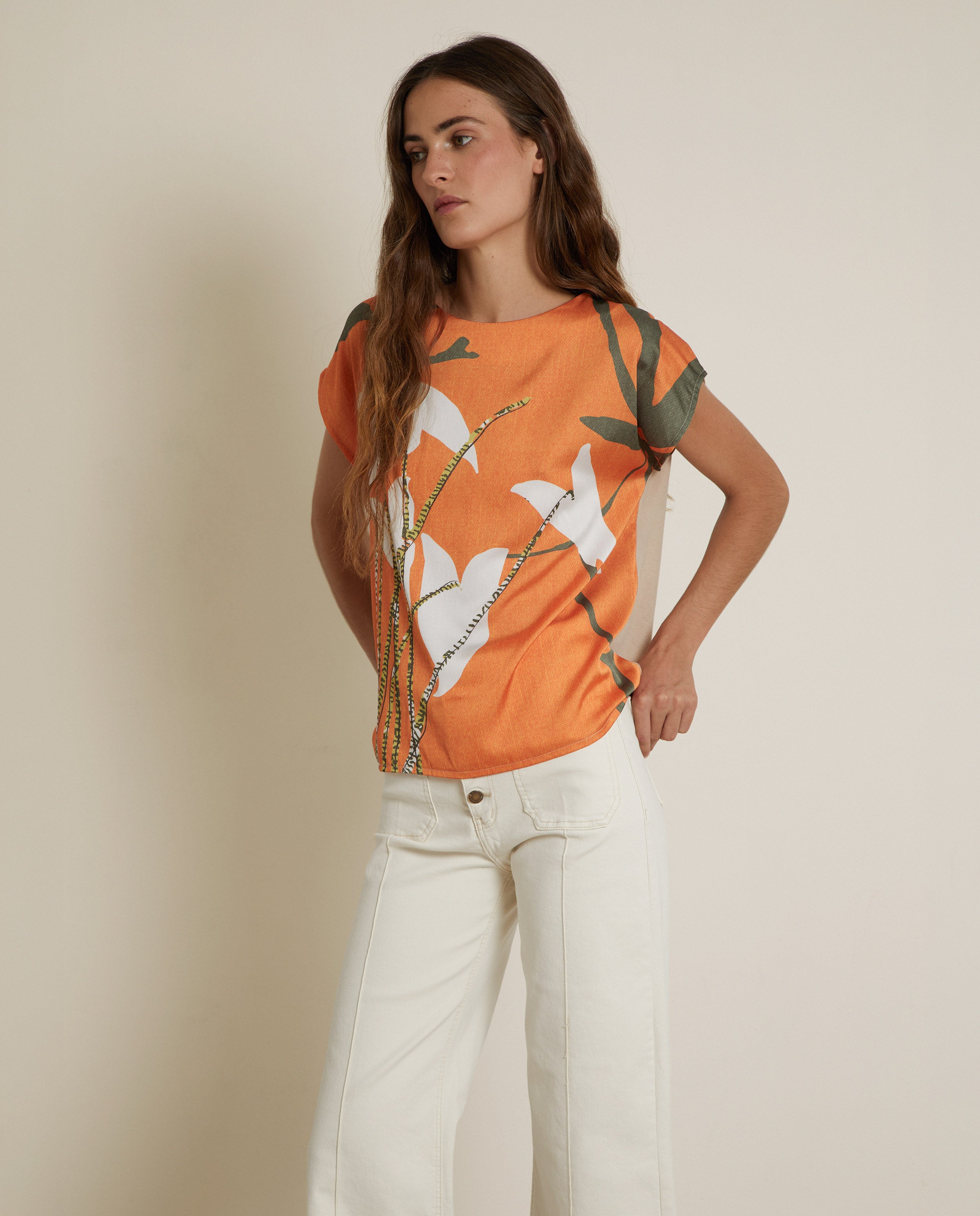 CAMISETA ESTAMPADO FLORAL