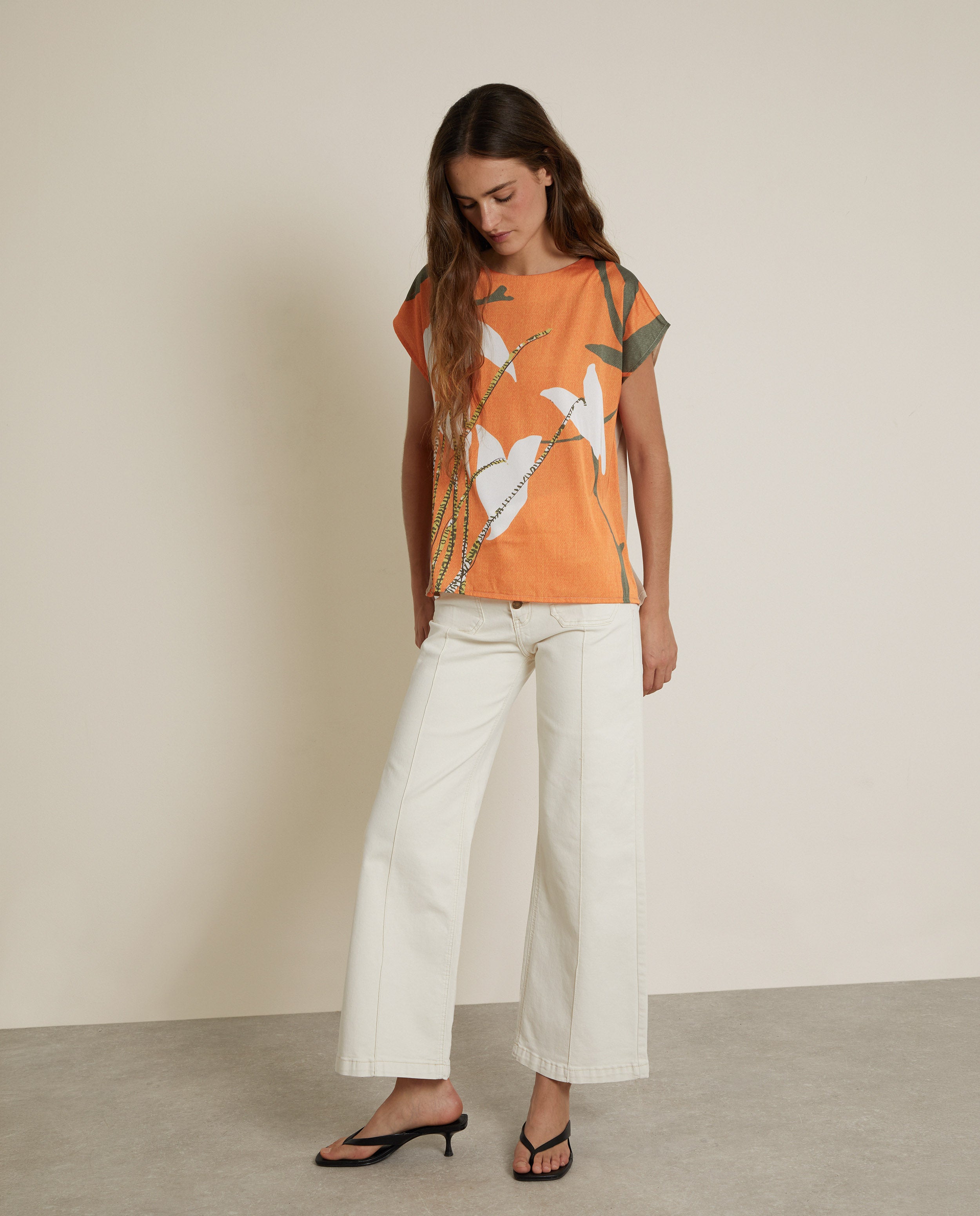 CAMISETA ESTAMPADO FLORAL