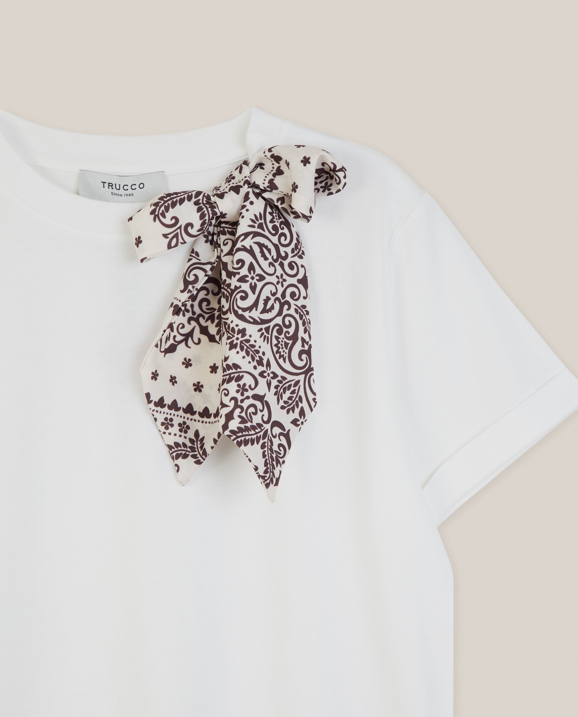 CAMISETA BÁSICA LAZO