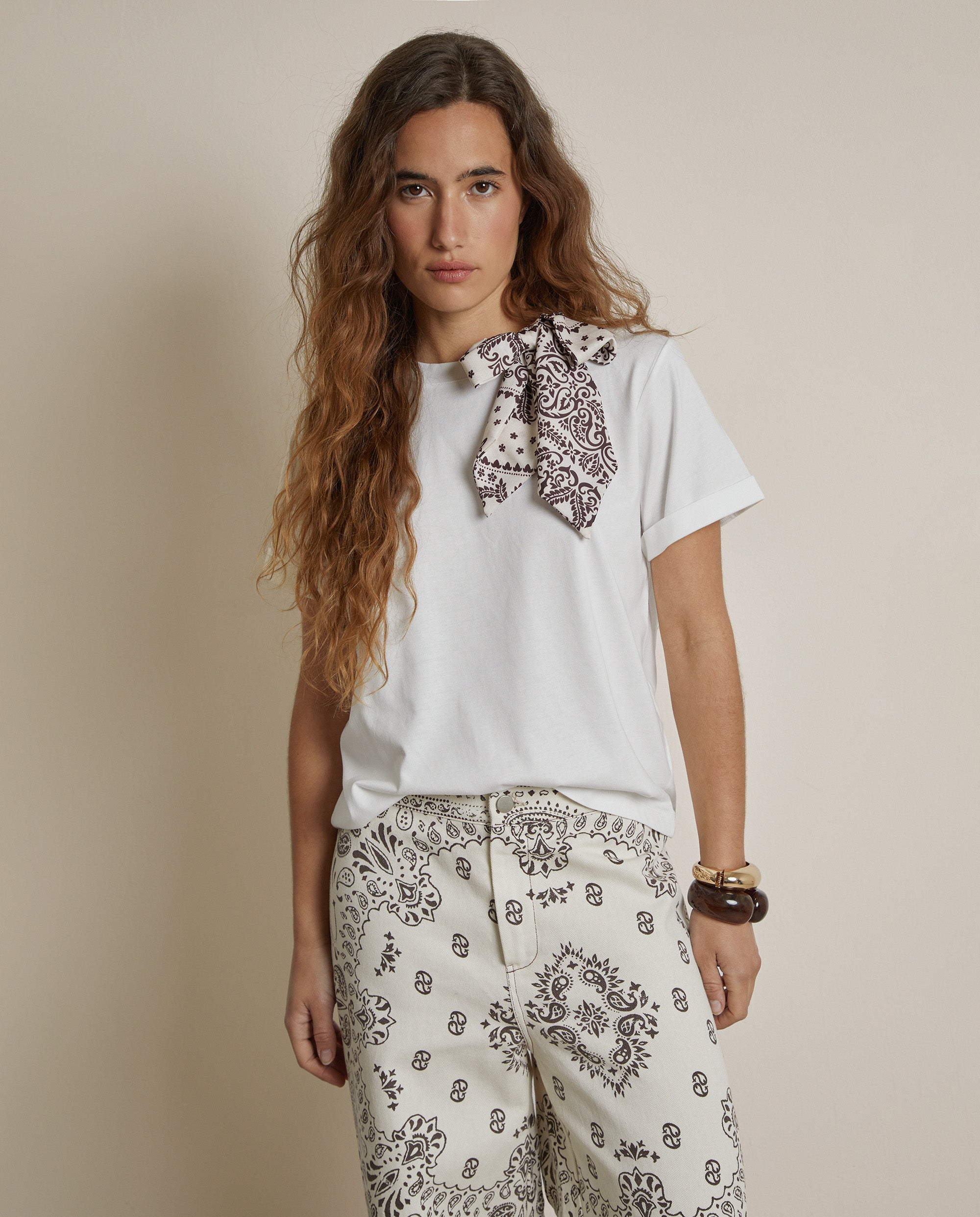 CAMISETA BÁSICA LAZO