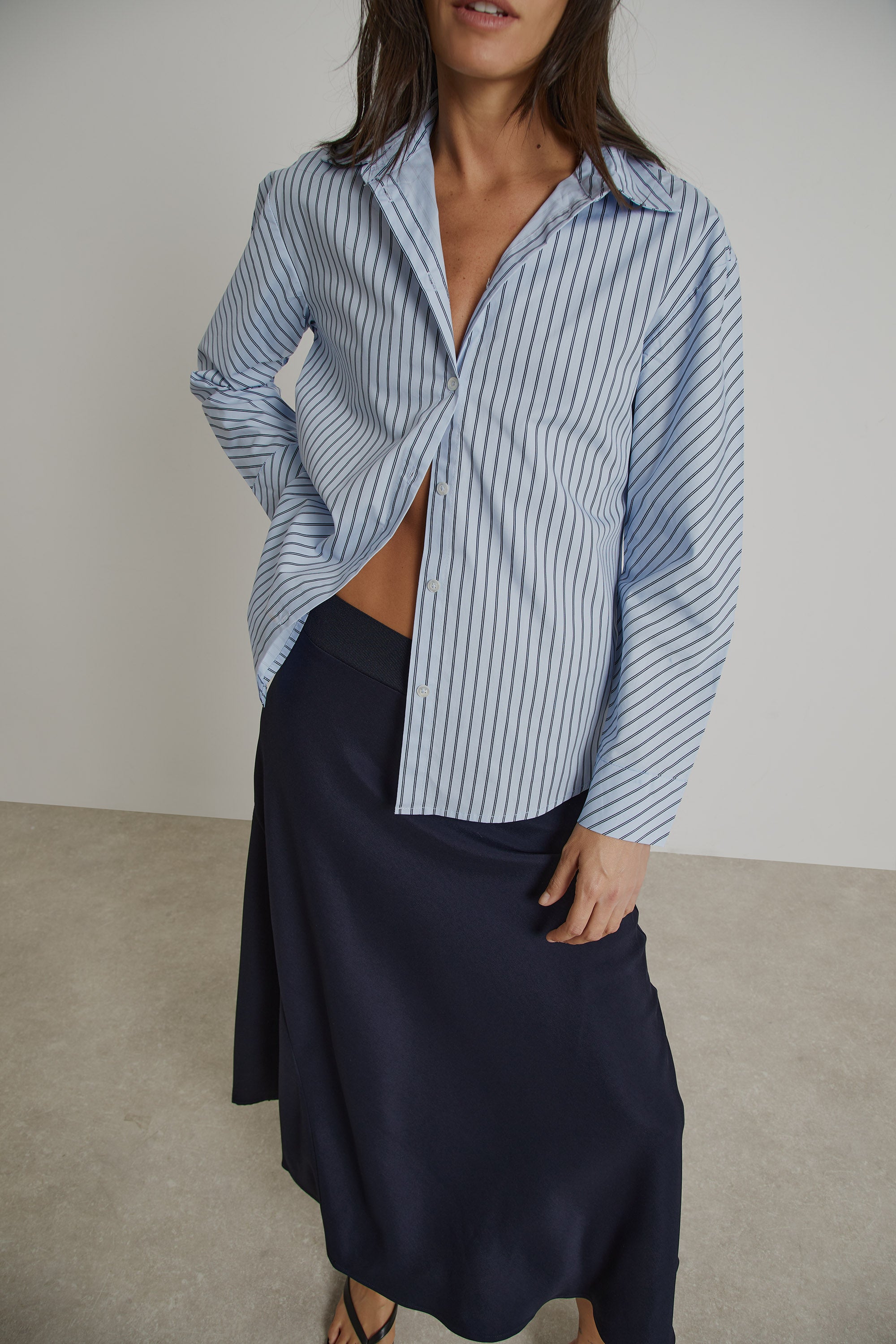 FALDA MIDI
