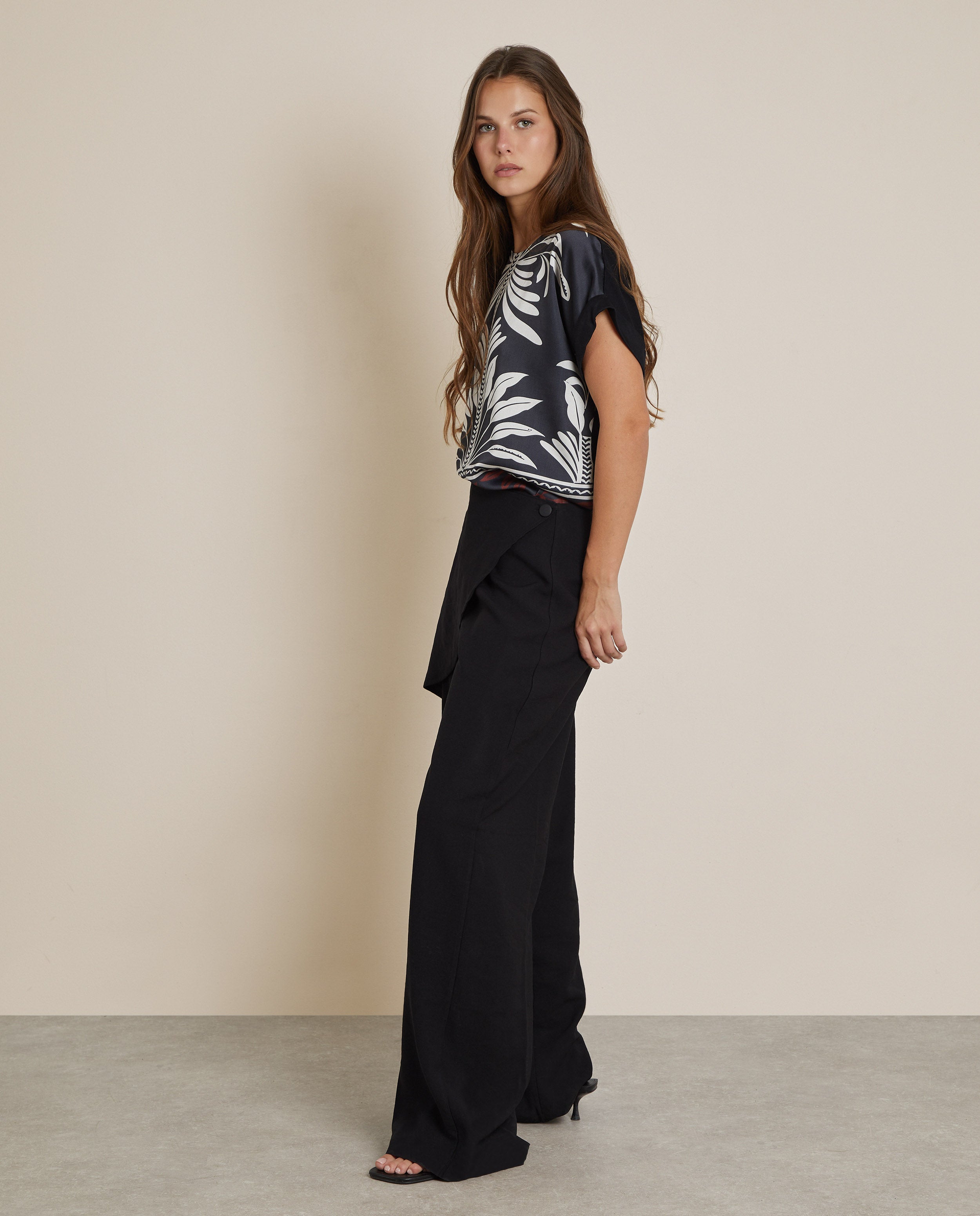 PANTALÓN PAREO