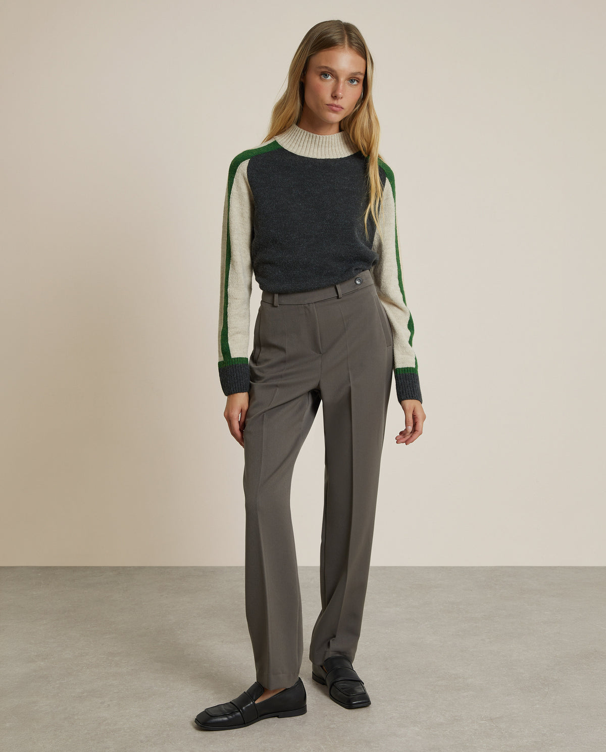 PANTALÓN PINZAS