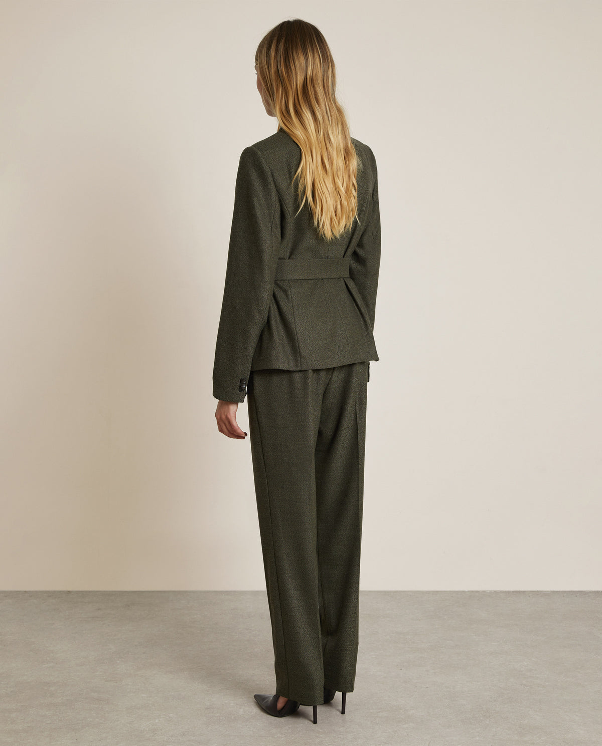 STRAIGHT KHAKI TROUSERS