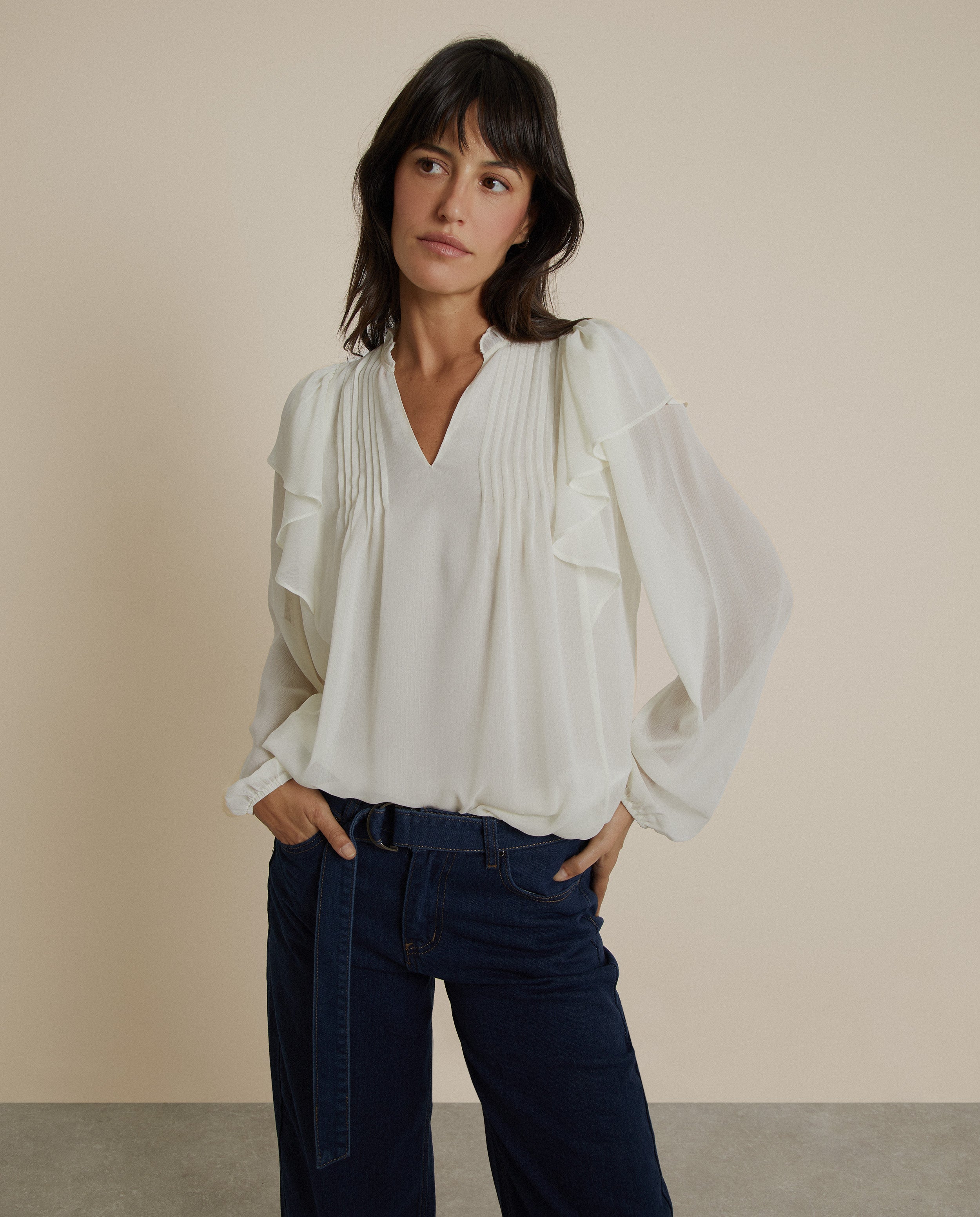 BLUSA FLUIDA CON VOLANTES