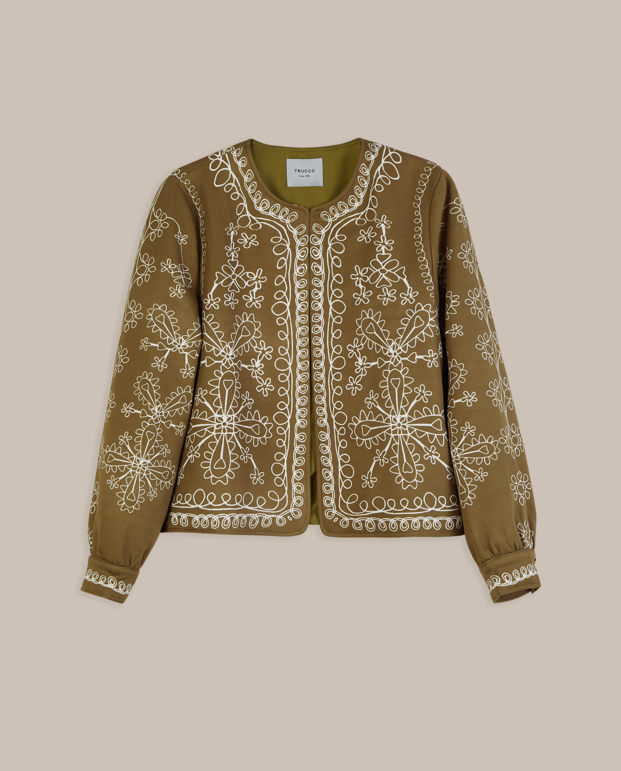 CHAQUETA ESTAMPADO BORDADO