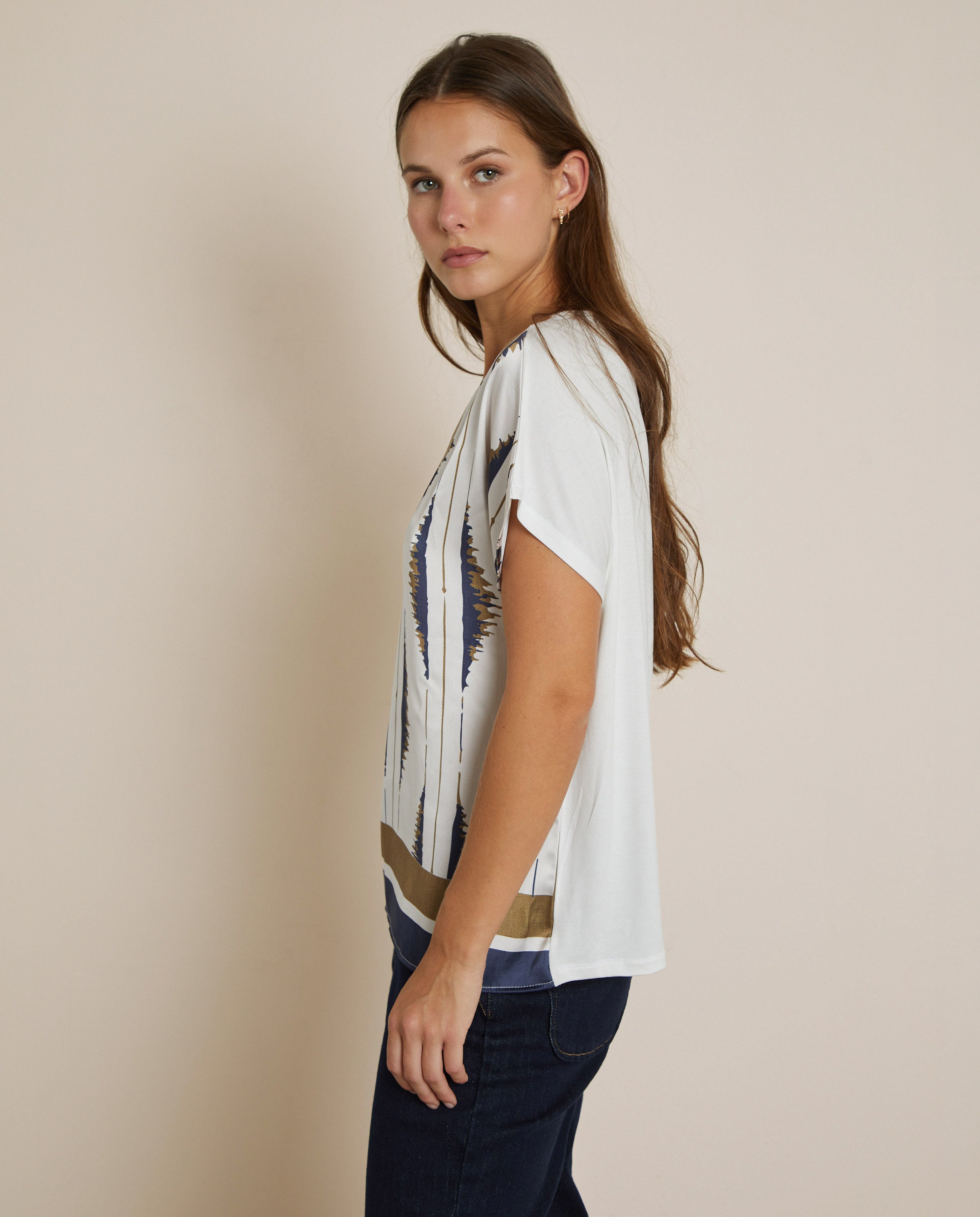 CAMISETA ESTAMPADO IKAT