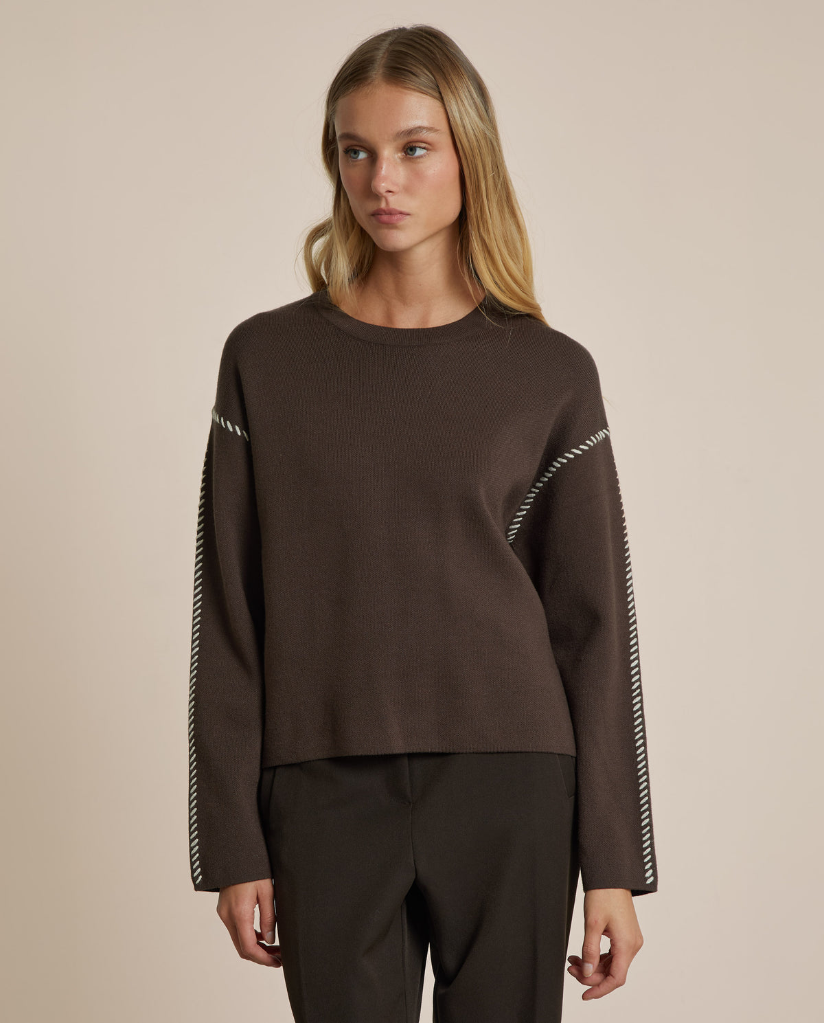 SWEATER WITH TOPSTITCH DETAIL