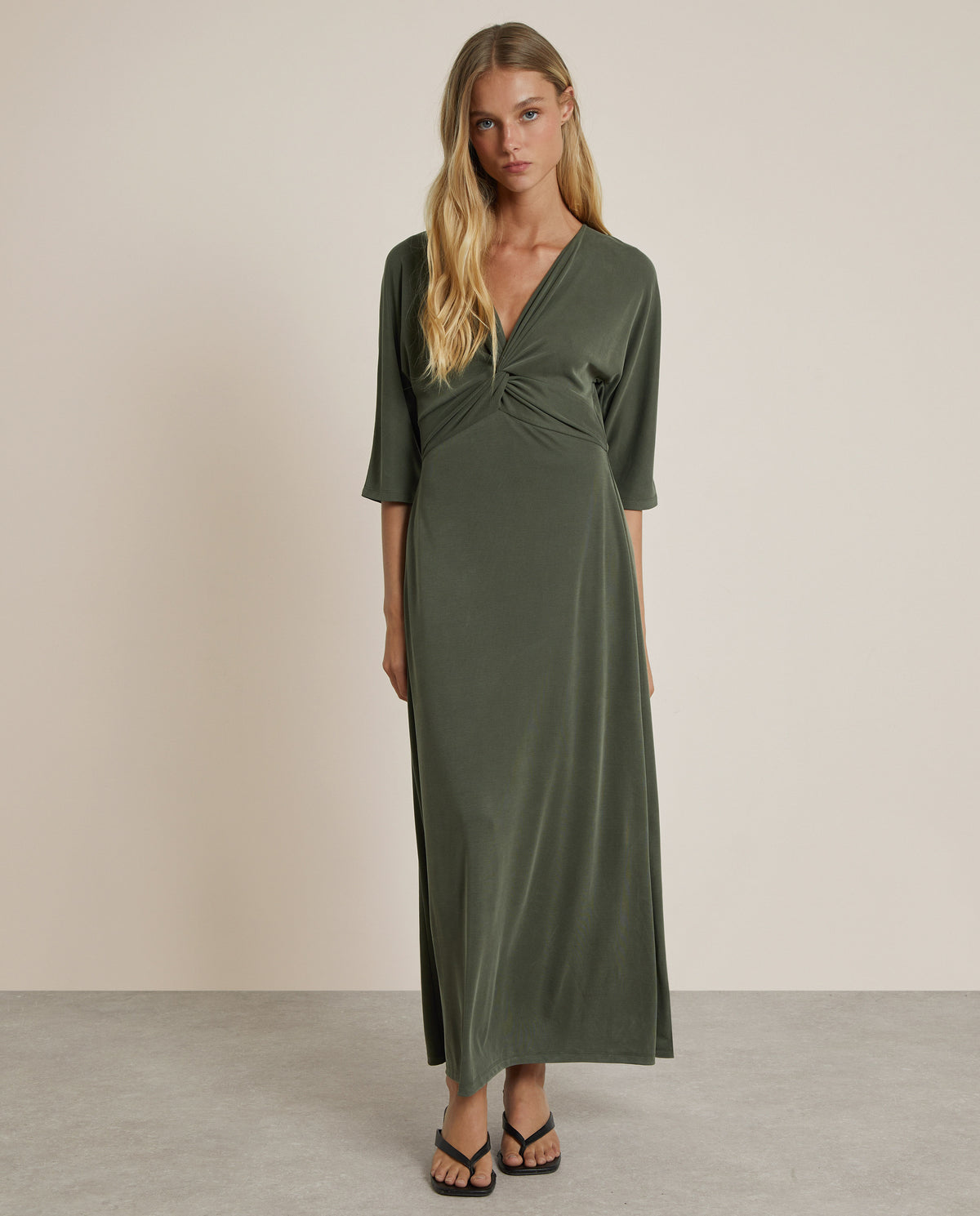 VESTIDO CAQUI
