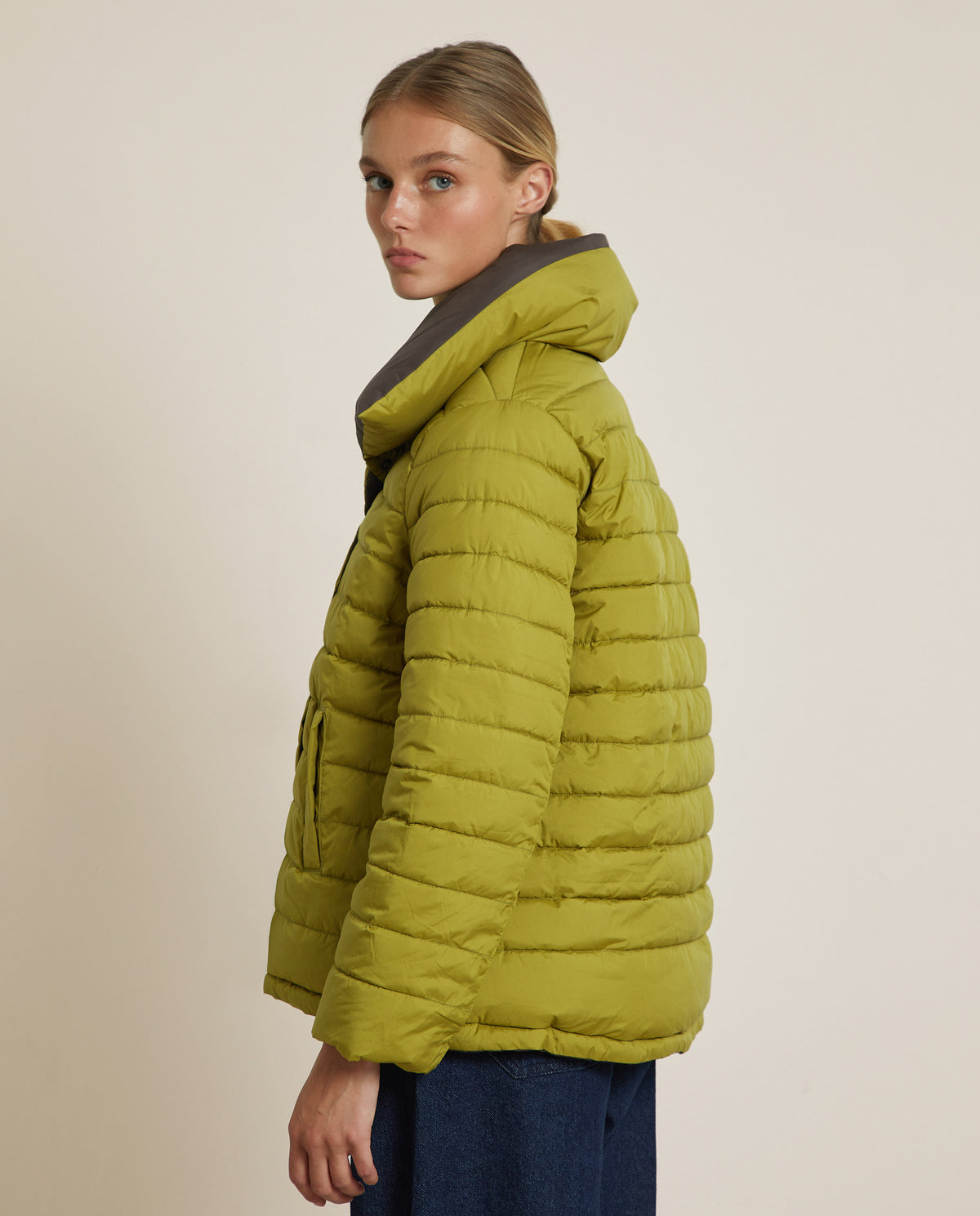 ABRIGO ACOLCHADO REVERSIBLE