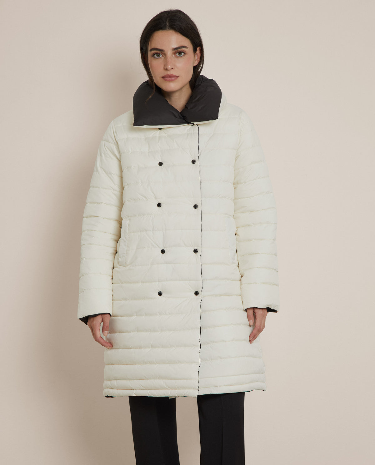 ABRIGO ACOLCHADO LARGO REVERSIBLE