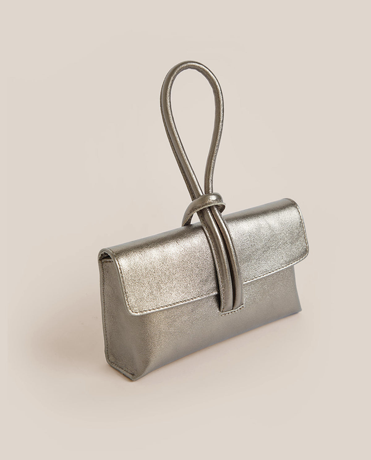BOLSO DE MANO METALIZADO