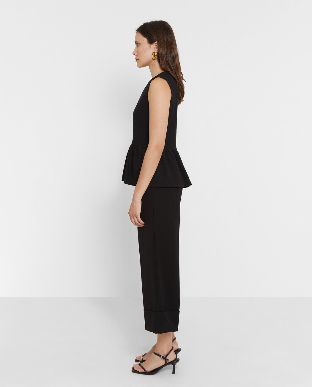 PANTALÓN TRAJE CROP