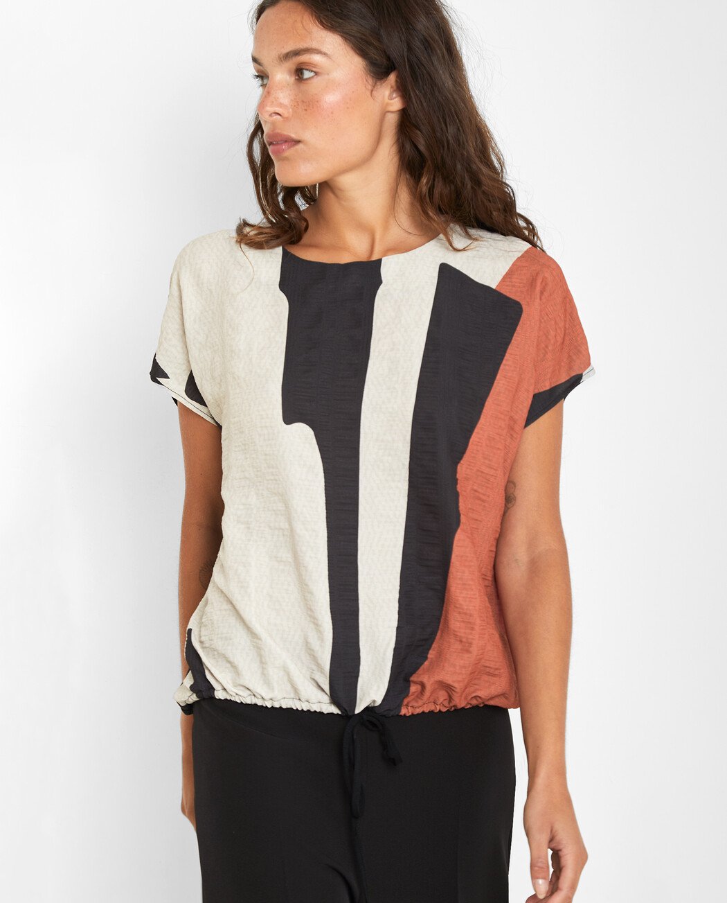 CAMISETA ESTAMPADA
